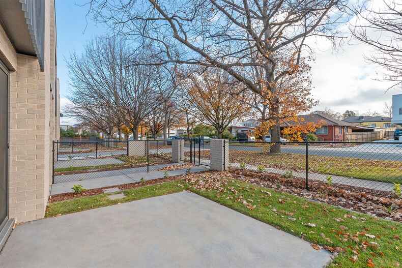 1/106 Dooring Street Dickson