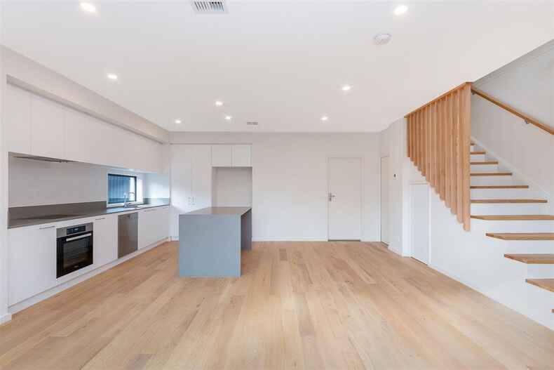 1/106 Dooring Street Dickson