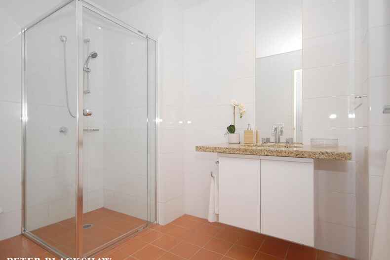 8/7 Bowen Drive Barton 8/7 Bowen Drive Barton