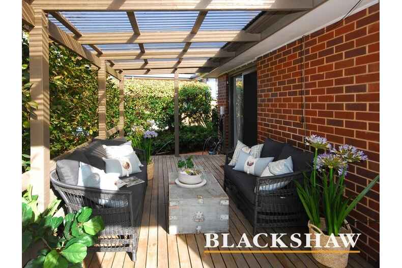 6 Pearson Place Holder 6 Pearson Place Holder