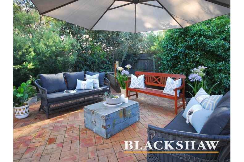 6 Pearson Place Holder 6 Pearson Place Holder