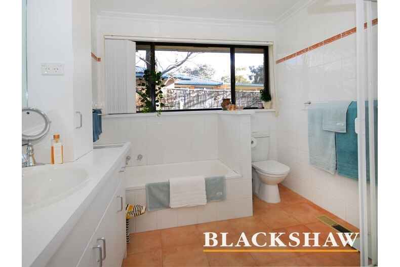 6 Pearson Place Holder 6 Pearson Place Holder