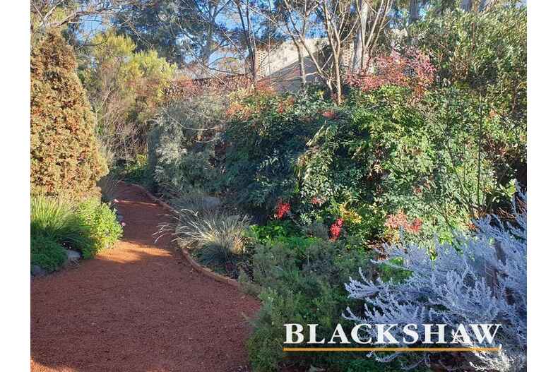 6 Pearson Place Holder 6 Pearson Place Holder