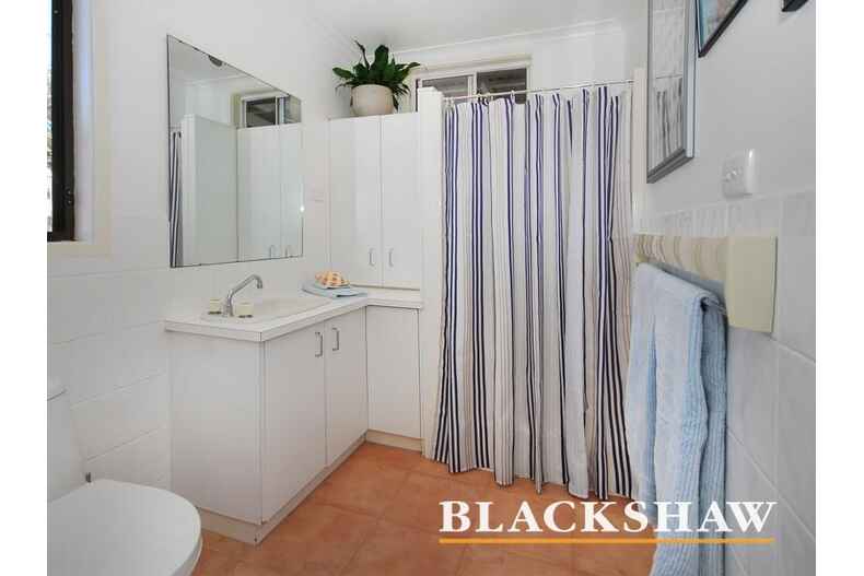 6 Pearson Place Holder 6 Pearson Place Holder