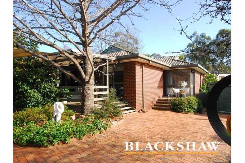 6 Pearson Place Holder 6 Pearson Place Holder