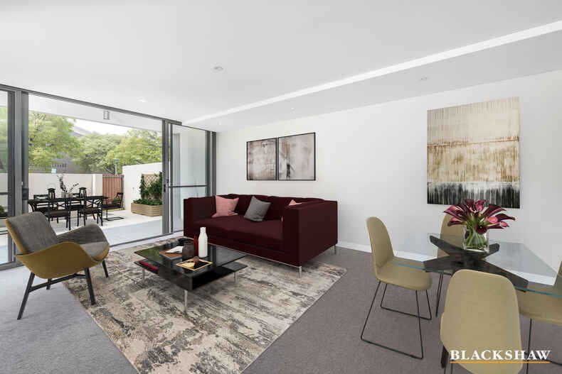 62/22 Eyre Street Kingston