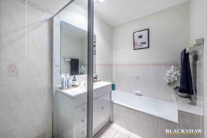 8/41 Halford Crescent Page 8/41 Halford Crescent Page