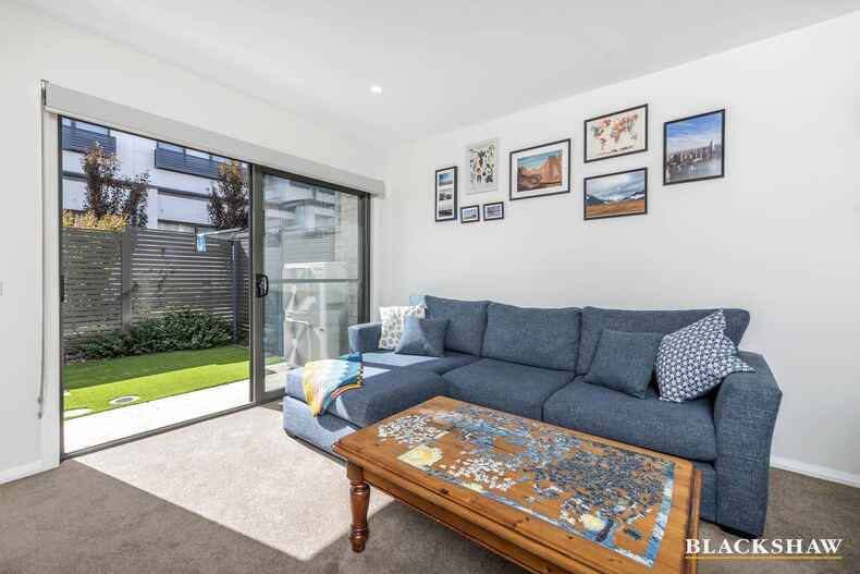 25/41 Arthur Blakeley Way Coombs