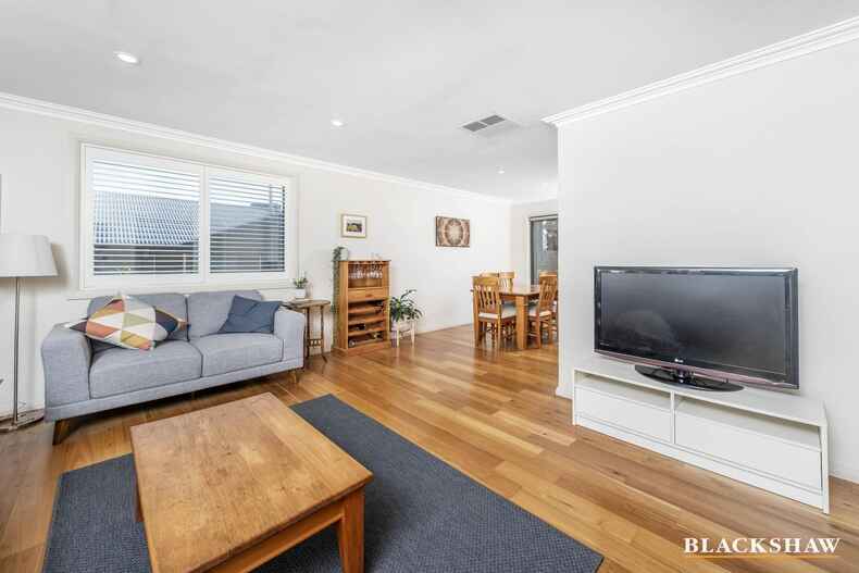 7 Mclaren Crescent Pearce