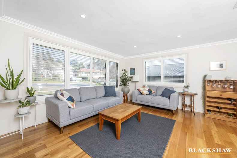 7 Mclaren Crescent Pearce