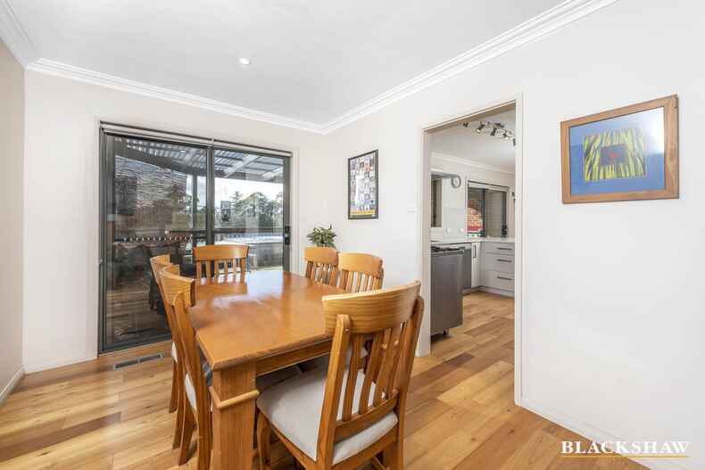 7 Mclaren Crescent Pearce