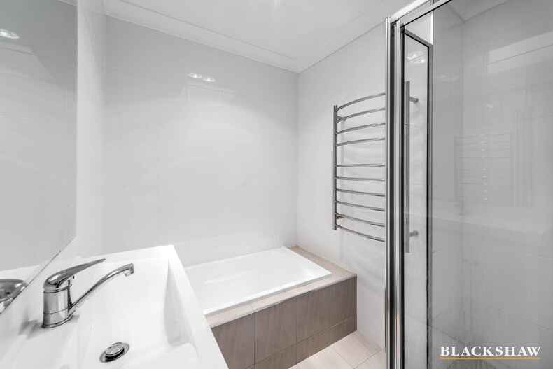 7 Mclaren Crescent Pearce