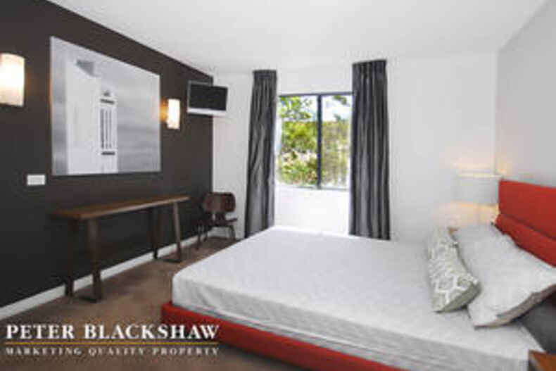 104/15 Tench Street Kingston