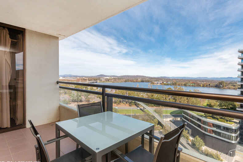 1201/2 Marcus Clarke Street City