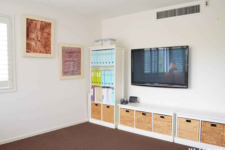 8/6 Cunningham Street Kingston