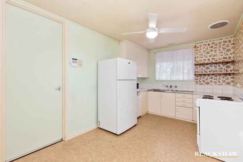 31 Clifford Crescent Melba