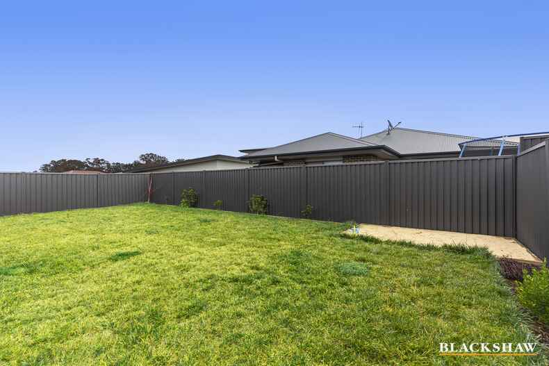 11 Lumsdaine Street Moncrieff 11 Lumsdaine Street Moncrieff