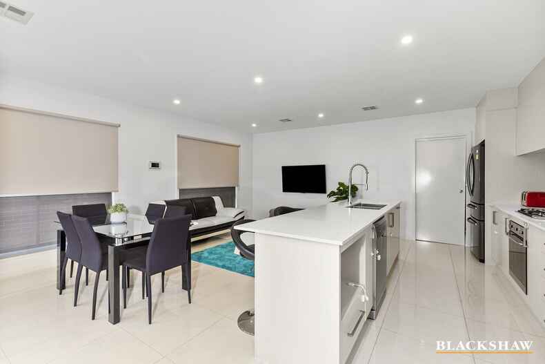 11 Lumsdaine Street Moncrieff 11 Lumsdaine Street Moncrieff