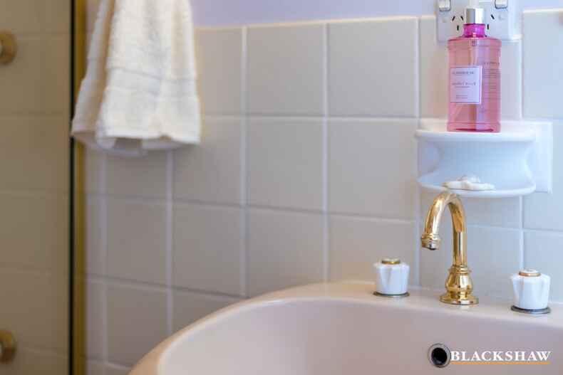 9 Investigator Street Red Hill 9 Investigator Street Red Hill