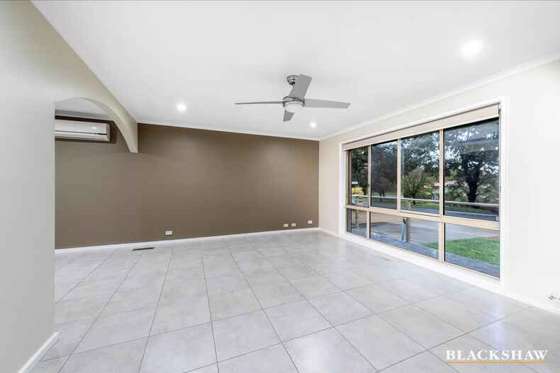 4 Burnell Place Monash 4 Burnell Place Monash