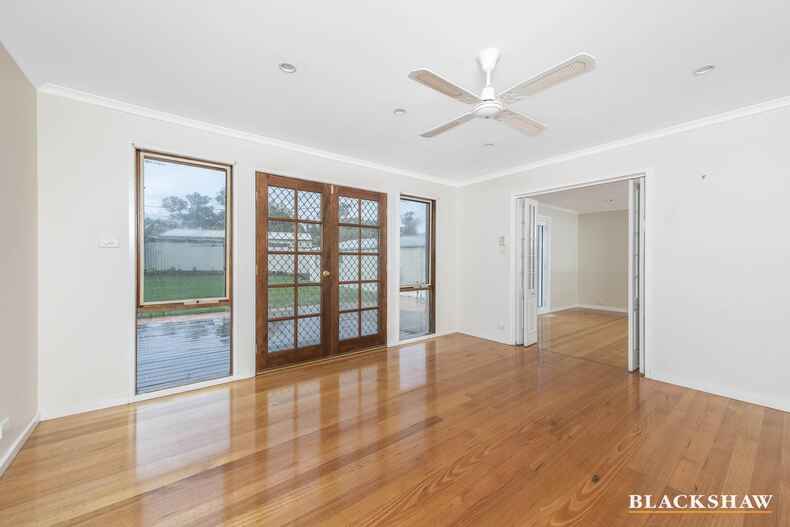 4 Burnell Place Monash 4 Burnell Place Monash