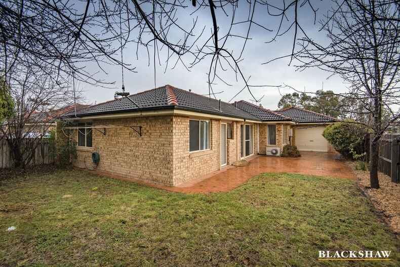 147 Clive Steele Avenue Monash 147 Clive Steele Avenue Monash