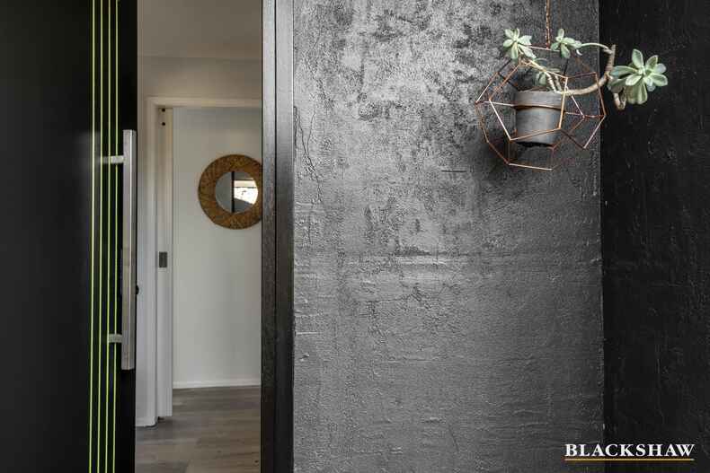 168 Newman Morris Circuit Oxley