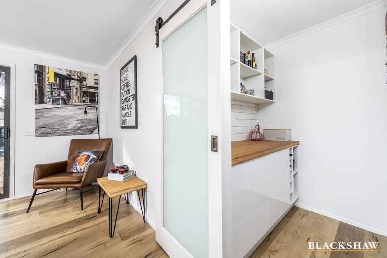 168 Newman Morris Circuit Oxley