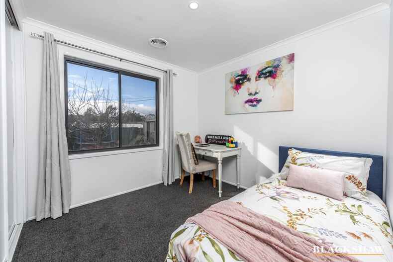 168 Newman Morris Circuit Oxley