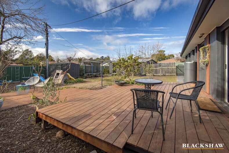 168 Newman Morris Circuit Oxley