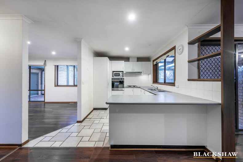 93 Castleton Crescent Gowrie 93 Castleton Crescent Gowrie