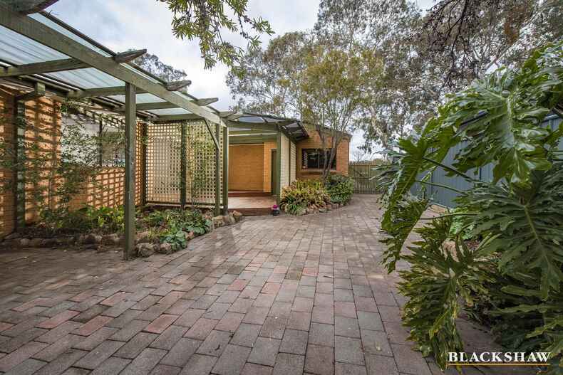 93 Castleton Crescent Gowrie 93 Castleton Crescent Gowrie