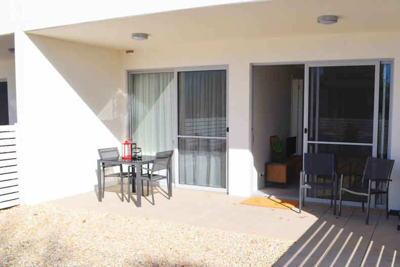 6/76 Leichhardt Street Griffith