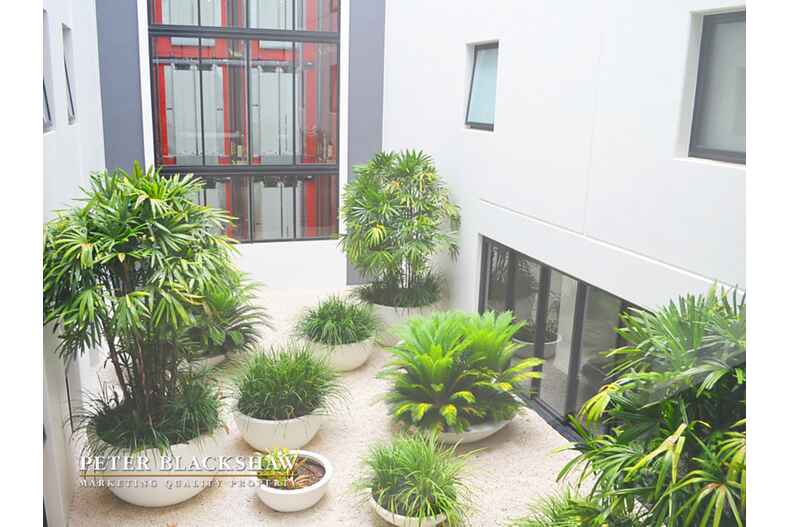 19/109 Canberra Avenue Griffith 19/109 Canberra Avenue Griffith