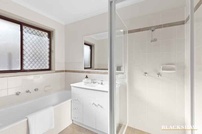 2/23-27 Bywaters Street Amaroo 2/23-27 Bywaters Street Amaroo