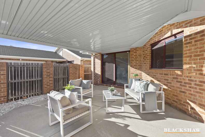 2/23-27 Bywaters Street Amaroo 2/23-27 Bywaters Street Amaroo