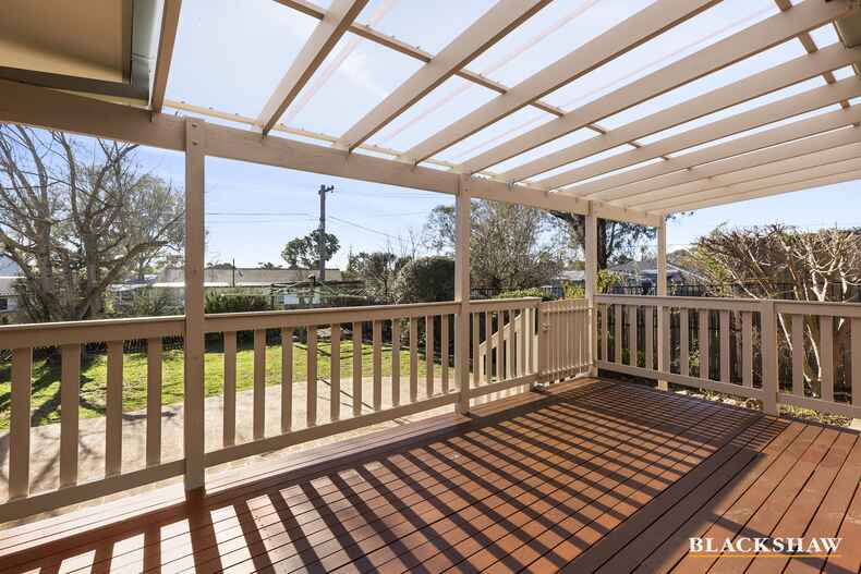 143 Ross Smith Crescent Scullin 143 Ross Smith Crescent Scullin