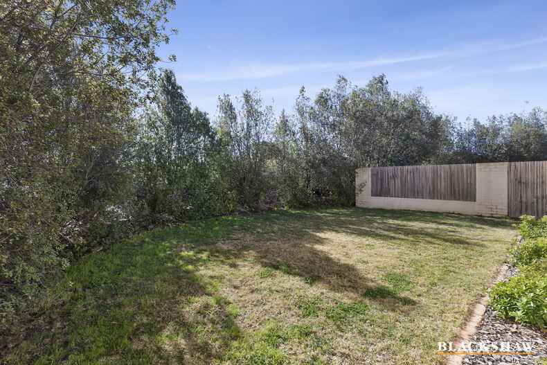 1 Augusta Place Amaroo