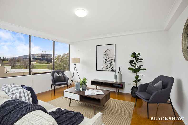 502/2 Marcus Clarke Street City