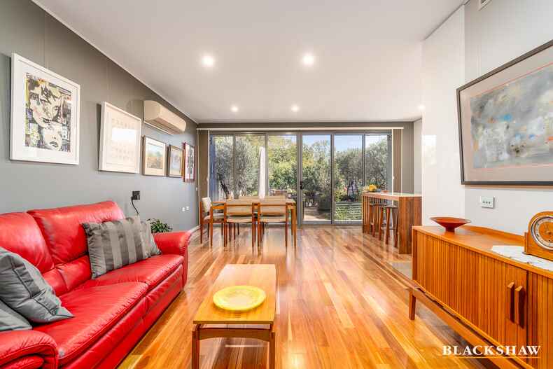 2/139-141 Blamey Crescent Campbell 2/139-141 Blamey Crescent Campbell