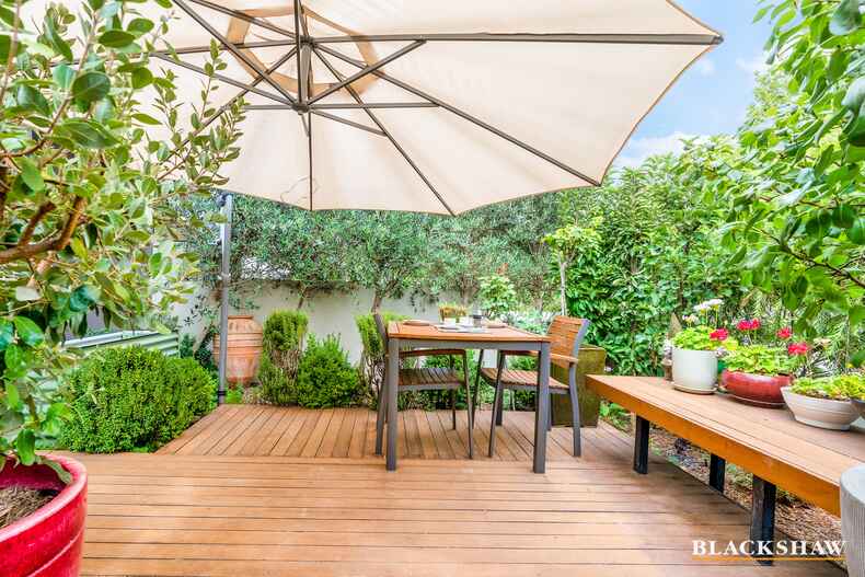 2/139-141 Blamey Crescent Campbell 2/139-141 Blamey Crescent Campbell