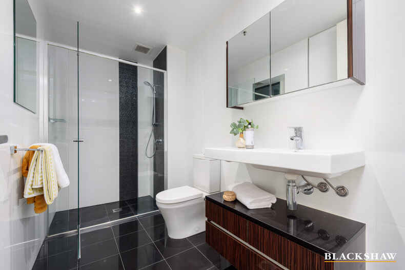 802/240 Bunda Street City