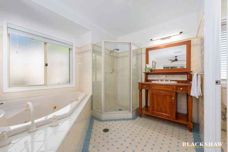 5 Dobell Circuit Conder 5 Dobell Circuit Conder