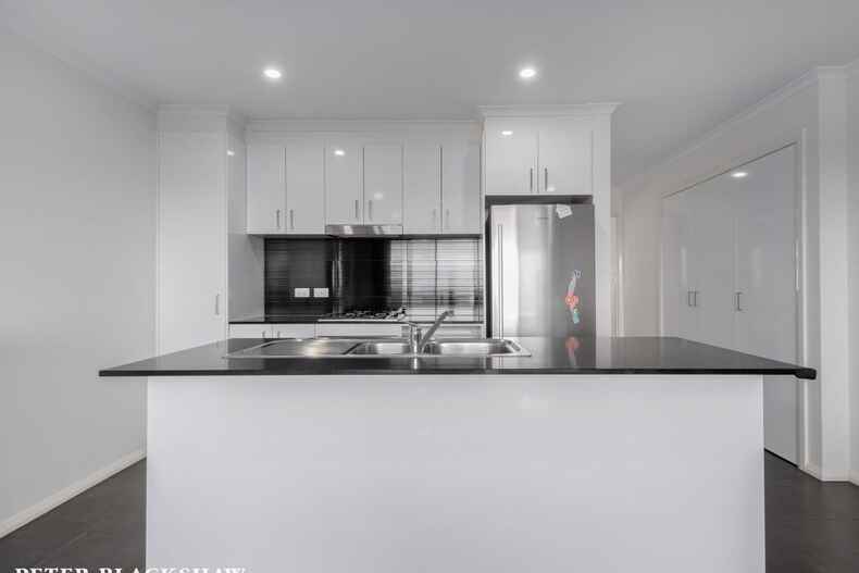 37/60 John Gorton Drive Coombs 37/60 John Gorton Drive Coombs