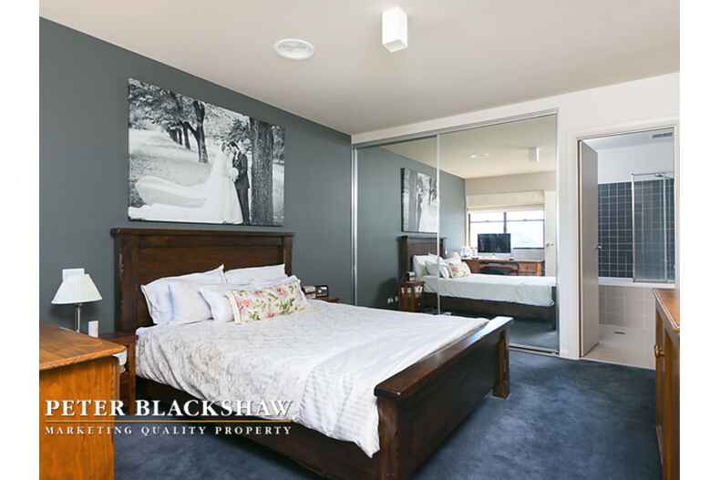 23/7 Eldridge Crescent Garran