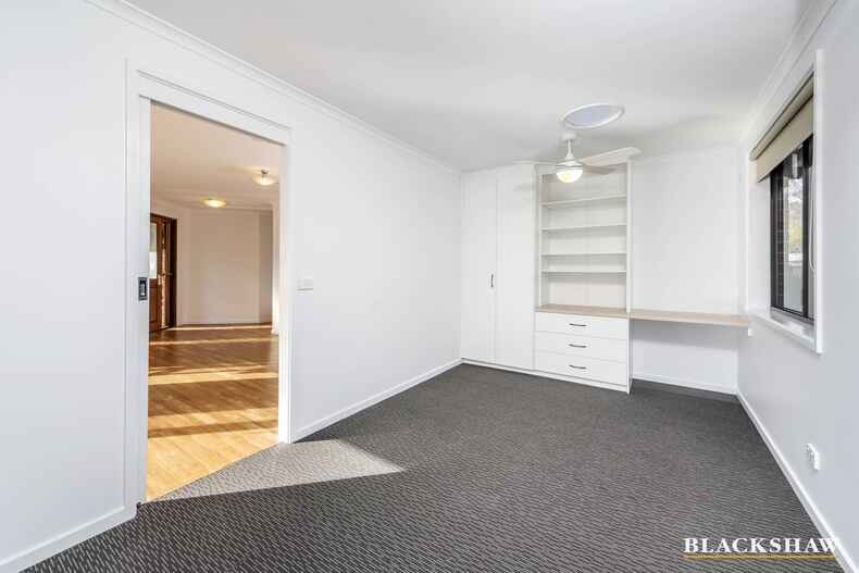 4 Schlink Place Kambah 4 Schlink Place Kambah