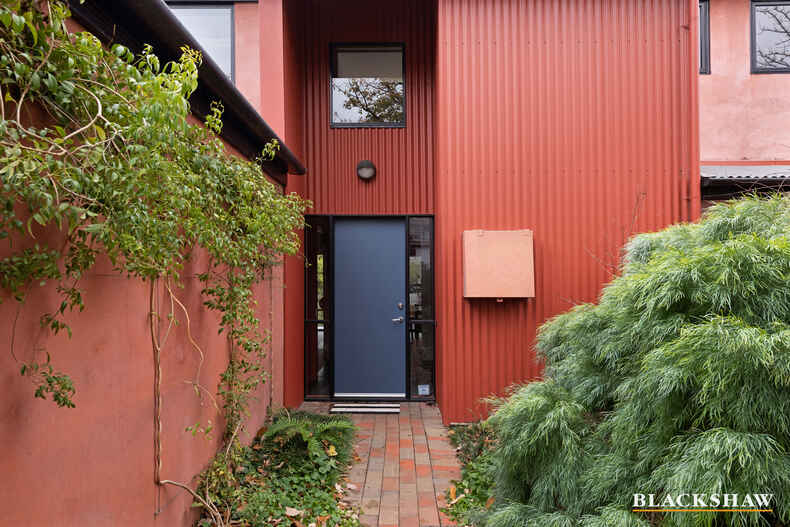 39 Finniss Crescent Narrabundah