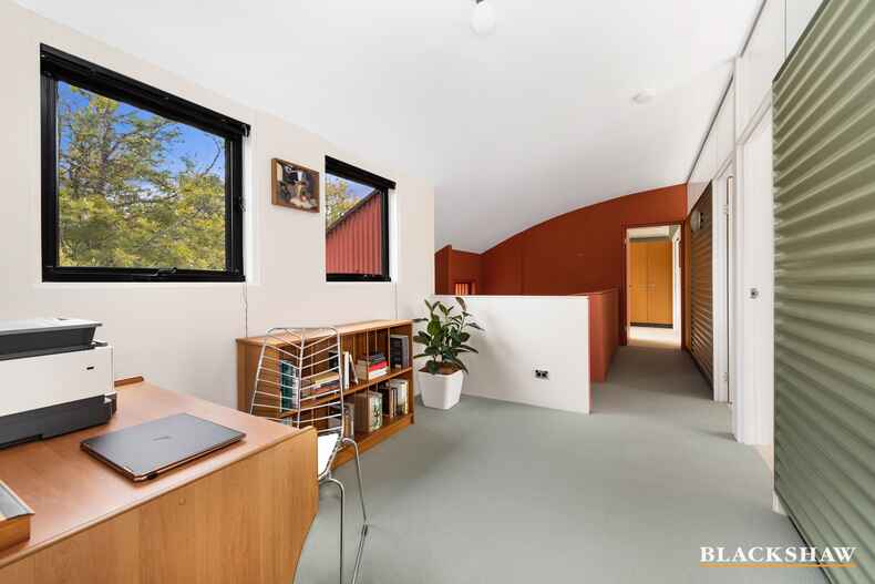 39 Finniss Crescent Narrabundah 39 Finniss Crescent Narrabundah