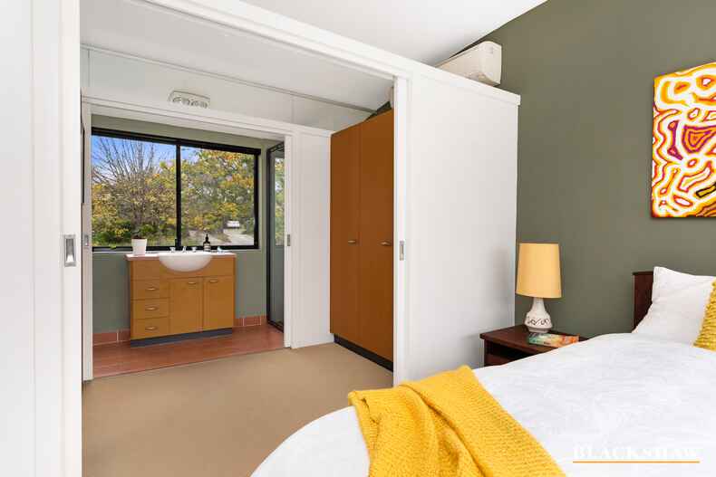 39 Finniss Crescent Narrabundah 39 Finniss Crescent Narrabundah