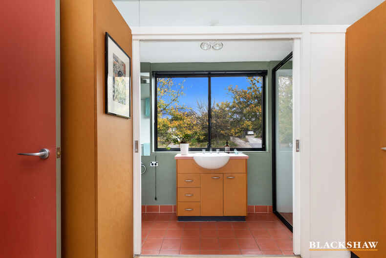 39 Finniss Crescent Narrabundah